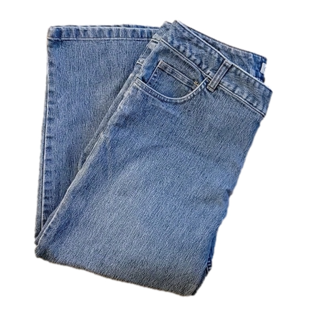 Cherokee Cropped Medium Wash Jeans Size 6 EUC